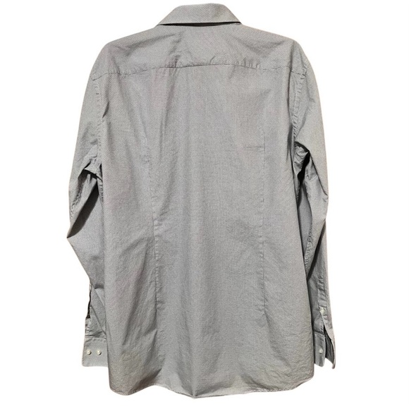 Hugo Boss Sharp Fit Long Sleeve Button Down Blue Size 16 1/2 - 34/35 - Picture 4 of 11